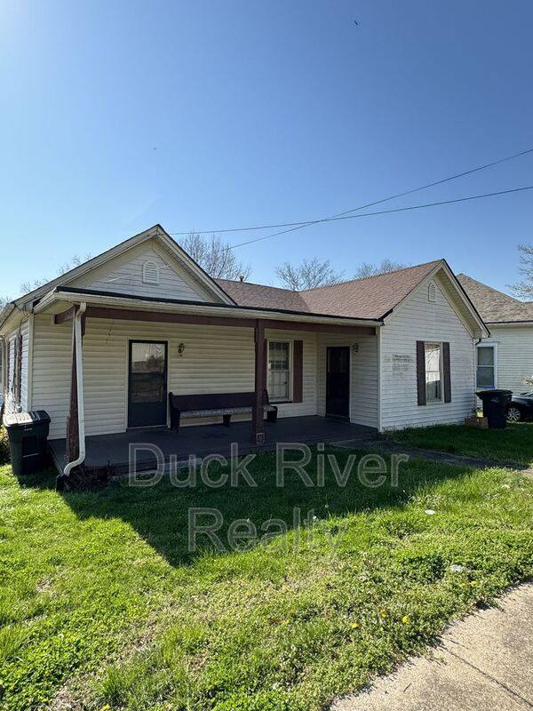 Apartment for rent at 1409 Highland Ave #A, Columbia, TN 38401