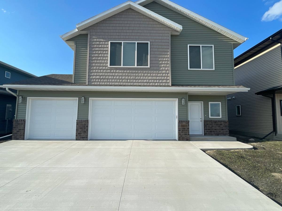 House for rent at 1014 61st Ave W, West Fargo, ND 58078