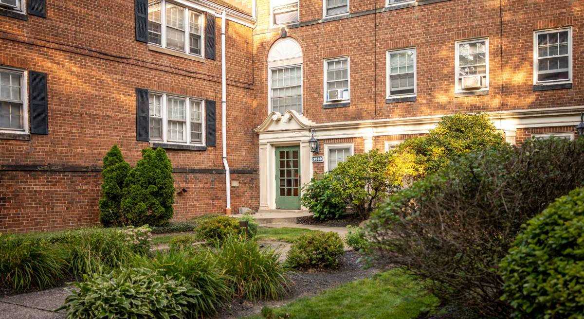 Apartment for rent at 2523-2579 N Moreland, Cleveland, OH 44120