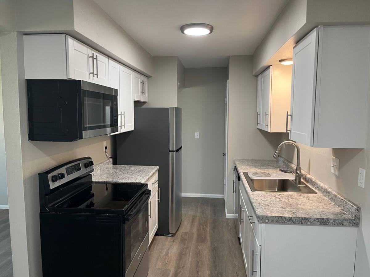 Apartment for rent at 6107-6123 S 6th St, Milwaukee, WI 53221