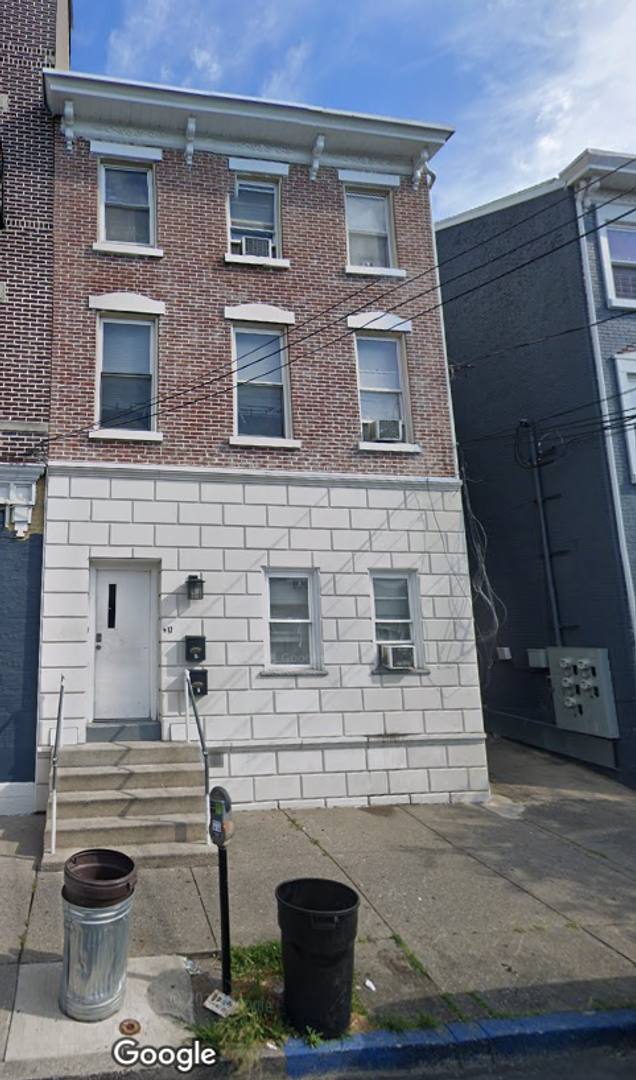 Apartment for rent at 617 W Turner St, Allentown, PA 18102