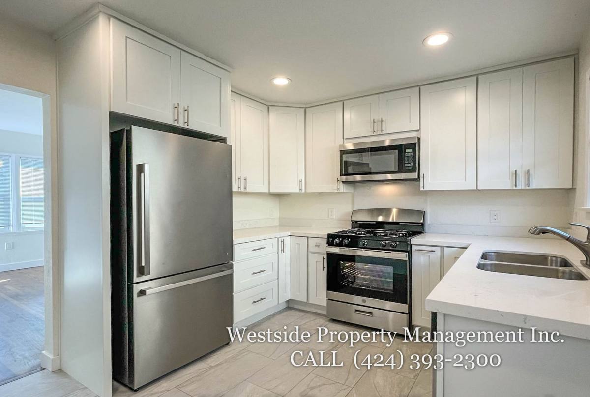 Apartment for rent at 1830 Washington Way #1832 1 2, Venice, CA 90291