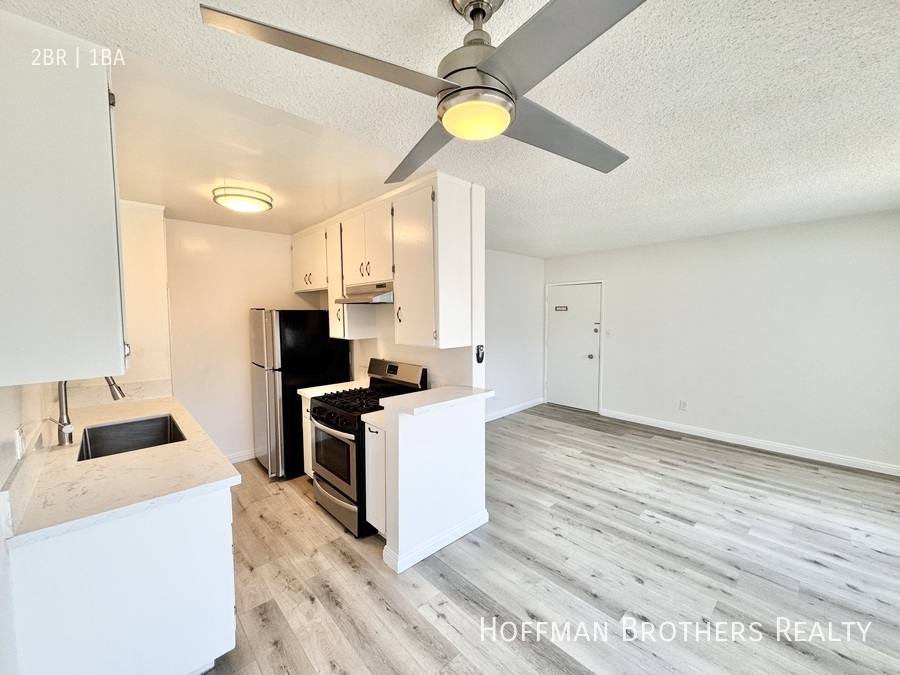 Apartment for rent at 4334 Berryman Ave #8A, Los Angeles, CA 90066