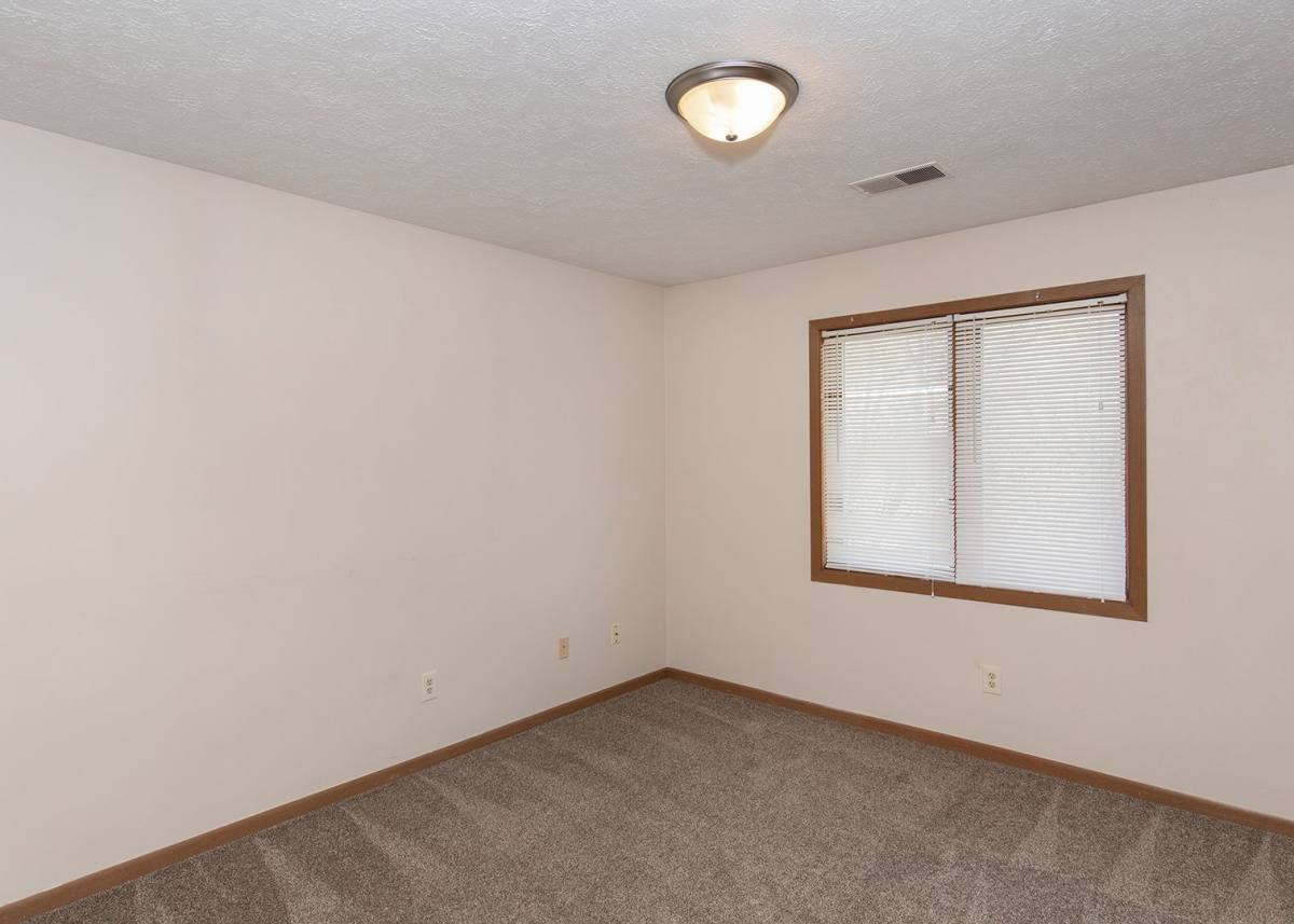 Apartment for rent at 921 Pius Lane, Bettendorf, IA 52722