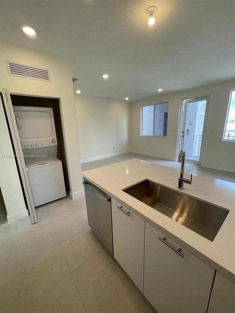 Apartment for rent at 10250 #66, Miami, FL 33178