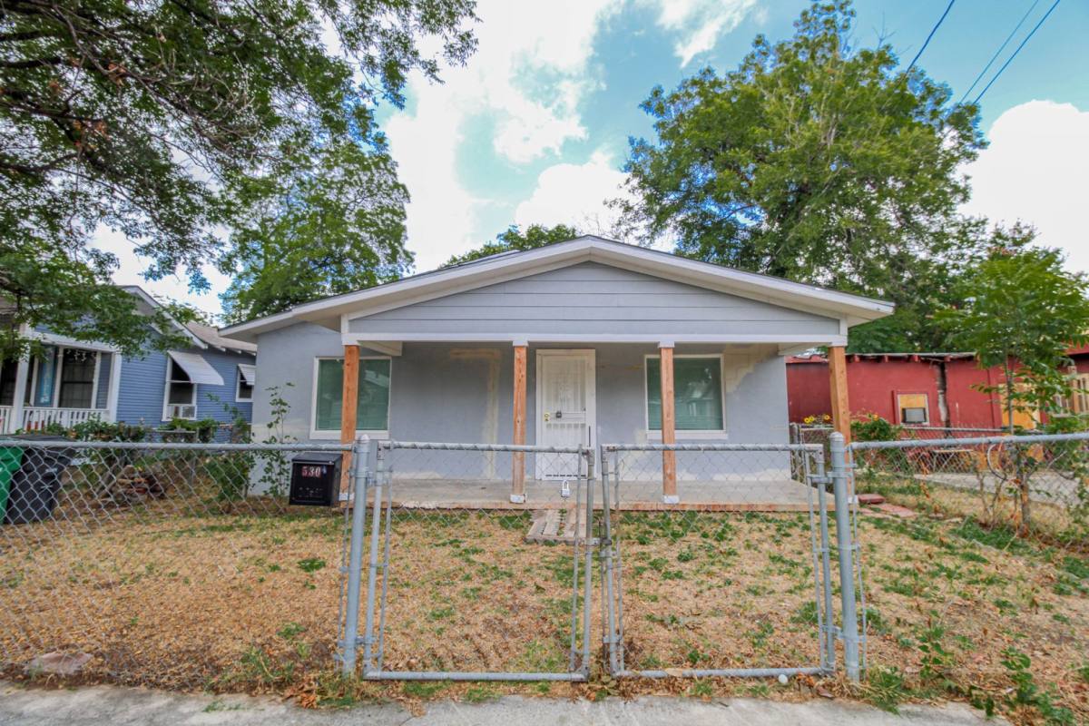 House for rent at 530 Mercedes, San Antonio, TX 78207