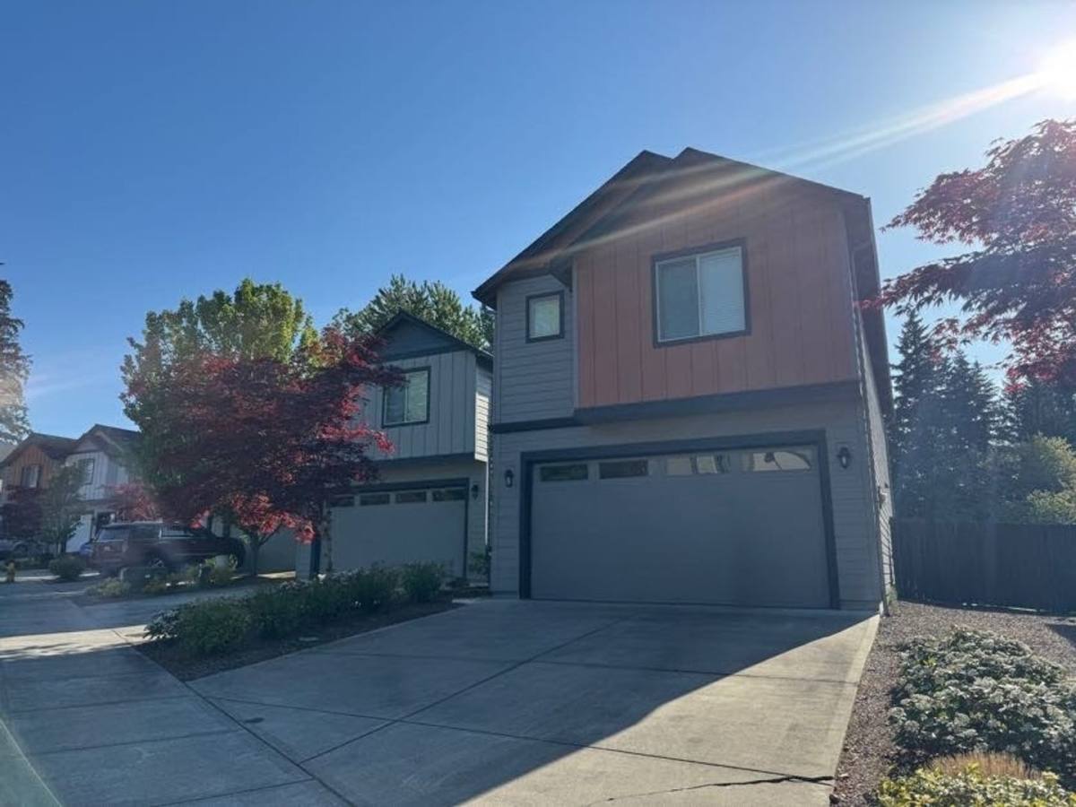 House for rent at 11219 NE 14th Court, Vancouver, WA 98685