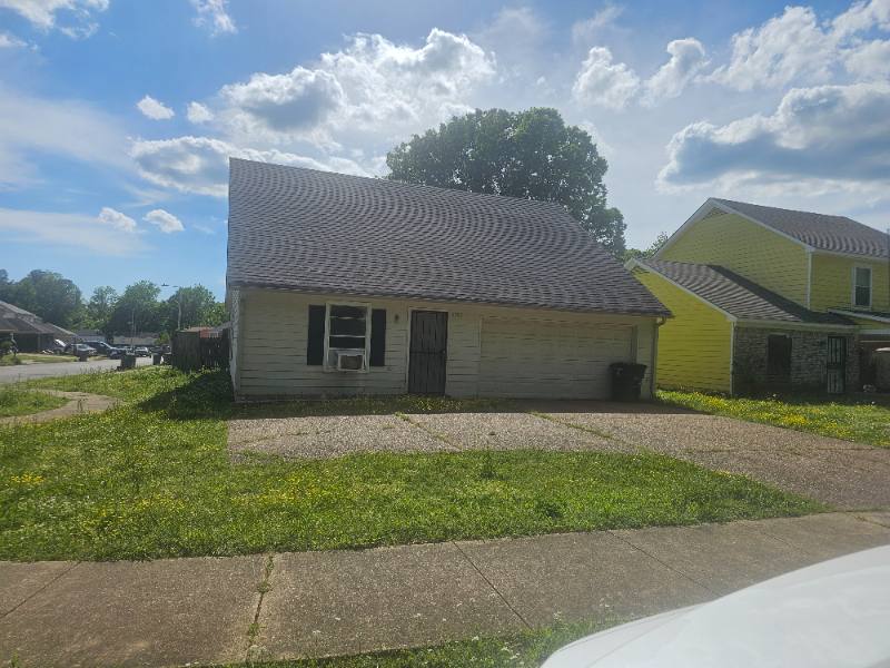 House for rent at 4705 Old Raleigh Millington Rd, Memphis, TN 38128