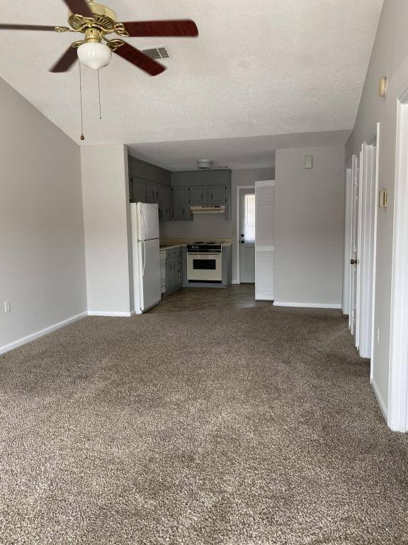 Apartment for rent at 140 Lanier Dr 120 SW, Statesboro, GA 30458