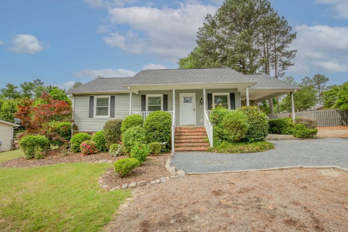 House for rent at 2435 Longleaf Dr W, Pinehurst, NC 28374
