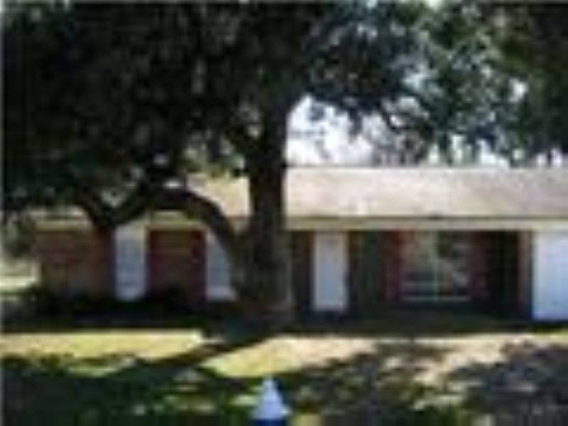 House for rent at 5701 Scotland Rd, Pensacola, FL 32526
