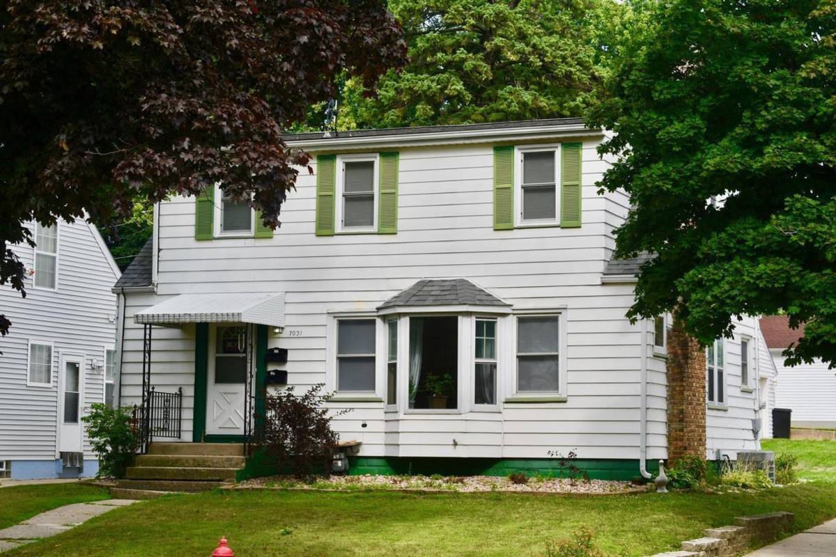Apartment for rent at 7031 40th Ave, Kenosha, WI 53142