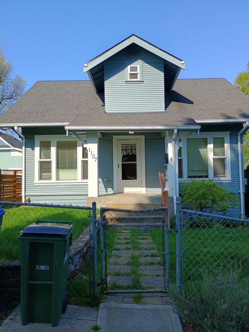 House for rent at 1107 Pleasant Ave, Bremerton, WA 98337