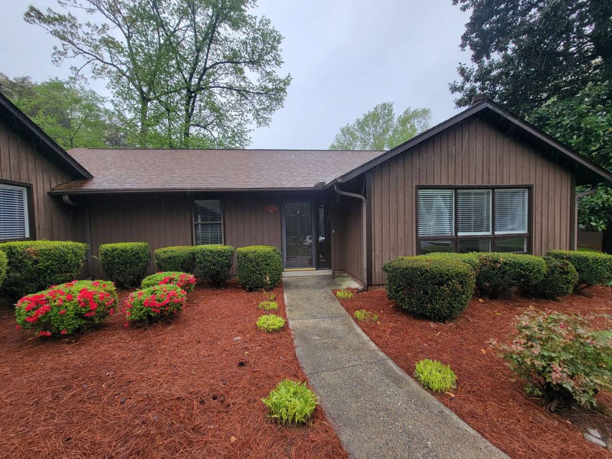 Condo for rent at 2515 Cottage Place, Greensboro, NC 27455