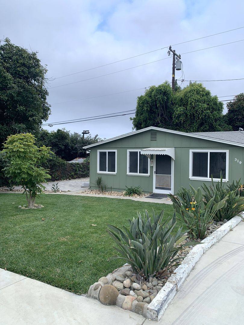 Apartment for rent at 319 Walnut Dr, Ventura, CA 93003