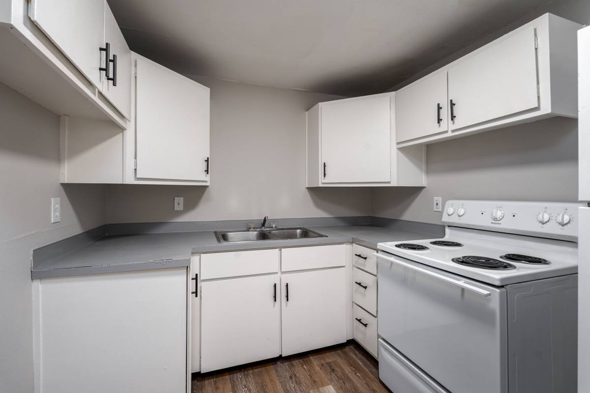 Apartment for rent at 425 E Willamette Ave, Colorado Springs, CO 80903