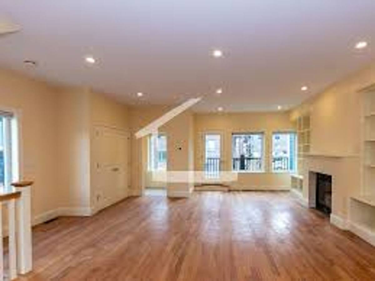 Townhouse for rent at 121 Tremont St #A1, Brighton, MA 02135