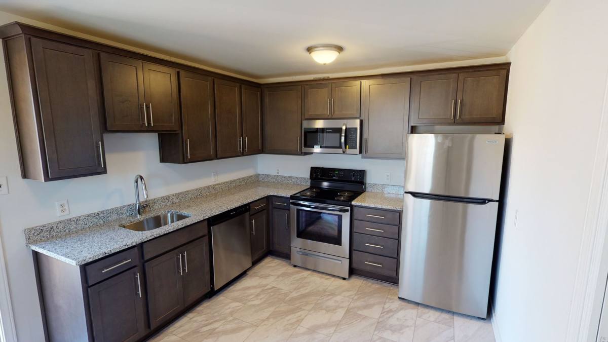 Apartment for rent at 4205 Forest Hill Ave, Richmond, VA 23225