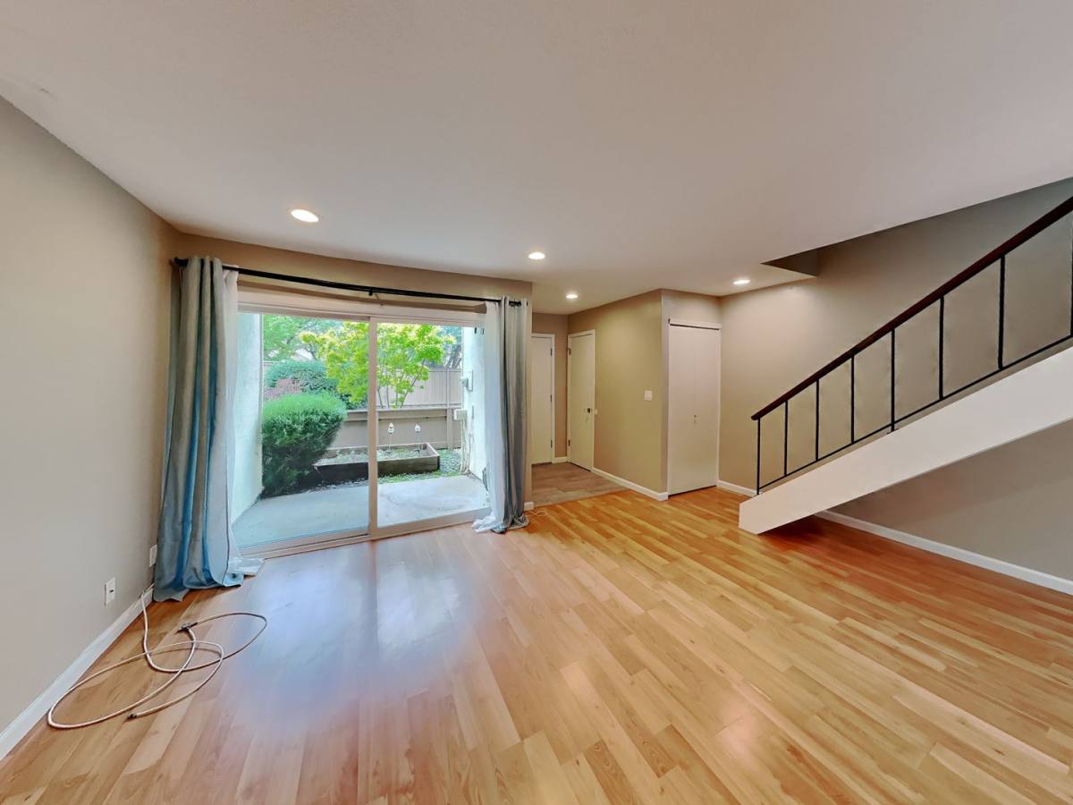 Townhouse for rent at 1840 Pomar Way, Walnut Creek, CA 94598