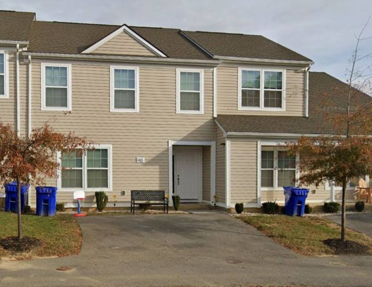 Townhouse for rent at 415 Twisted Oak Dr, Christiansburg, VA 24073