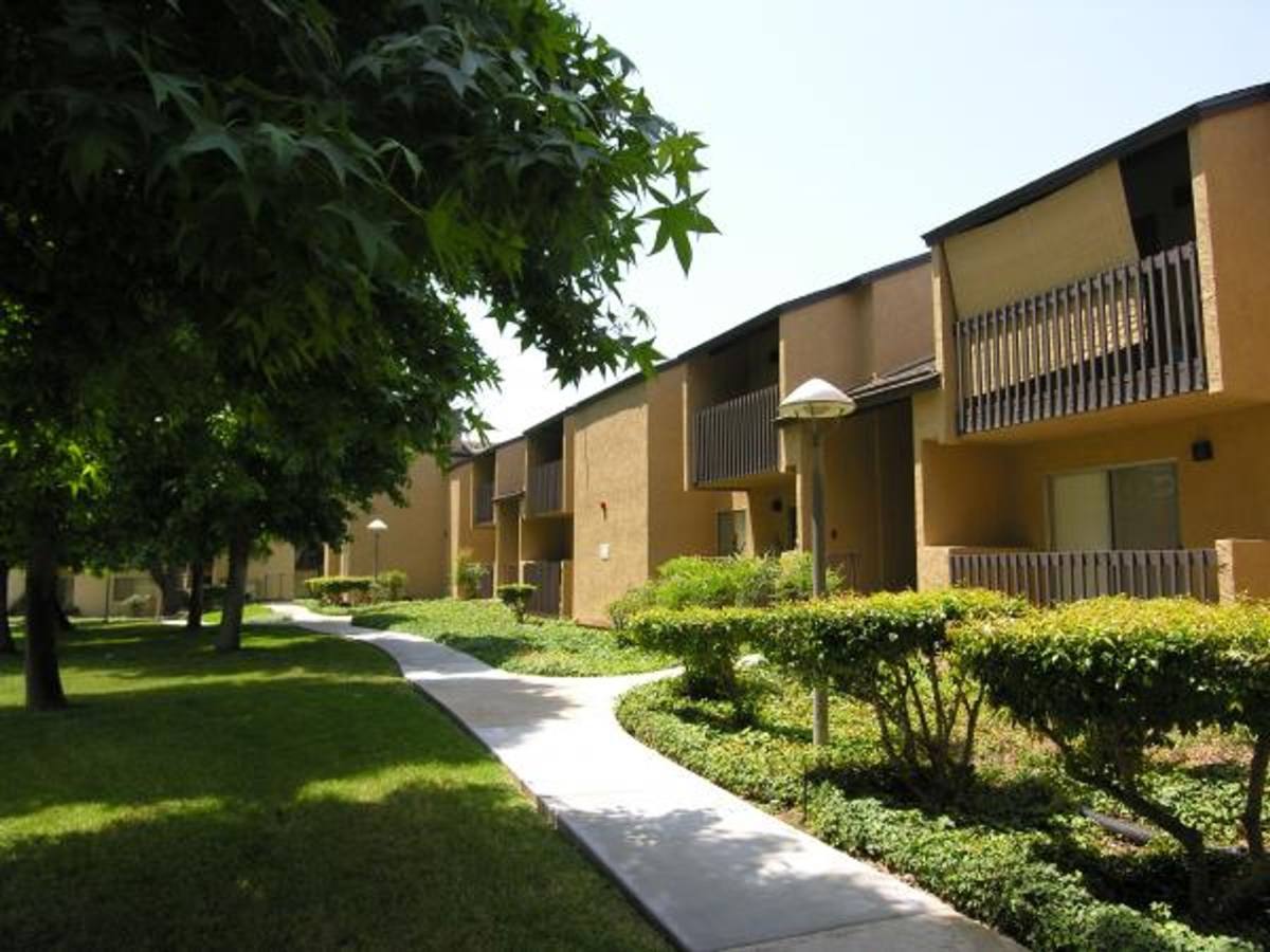 Apartment for rent at 532 Broadway, El Cajon, CA 92021