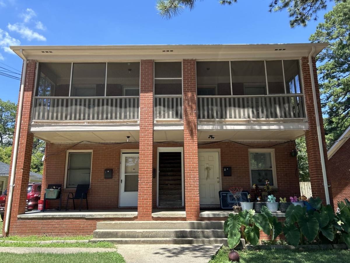 Apartment for rent at 2729 Bancroft St, Charlotte, NC 28206