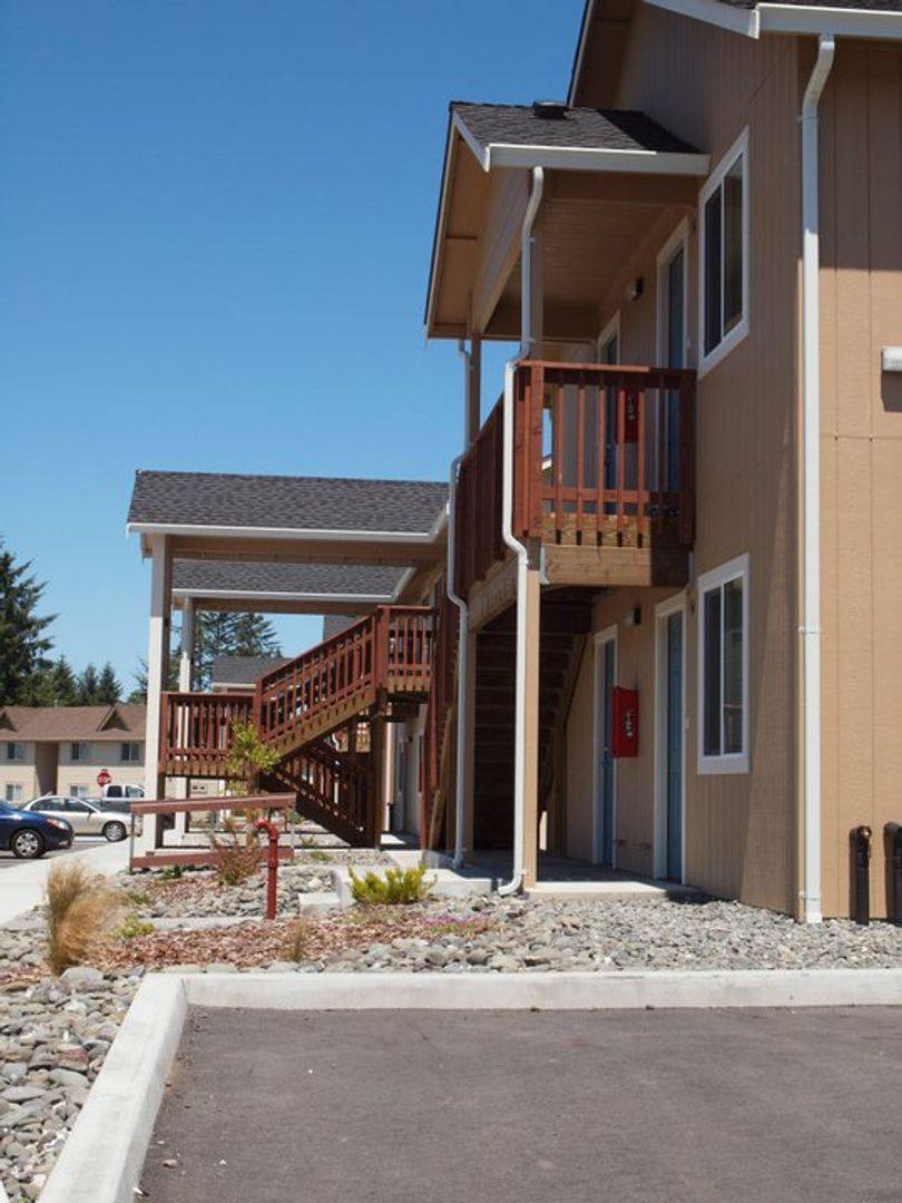 Apartment for rent at 2355 Cobblestone, McKinleyville, CA 95519