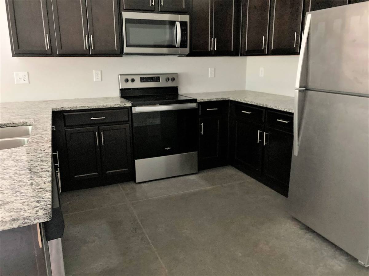 Apartment for rent at 805 Lynes Rd, Clarksville, TN 37040