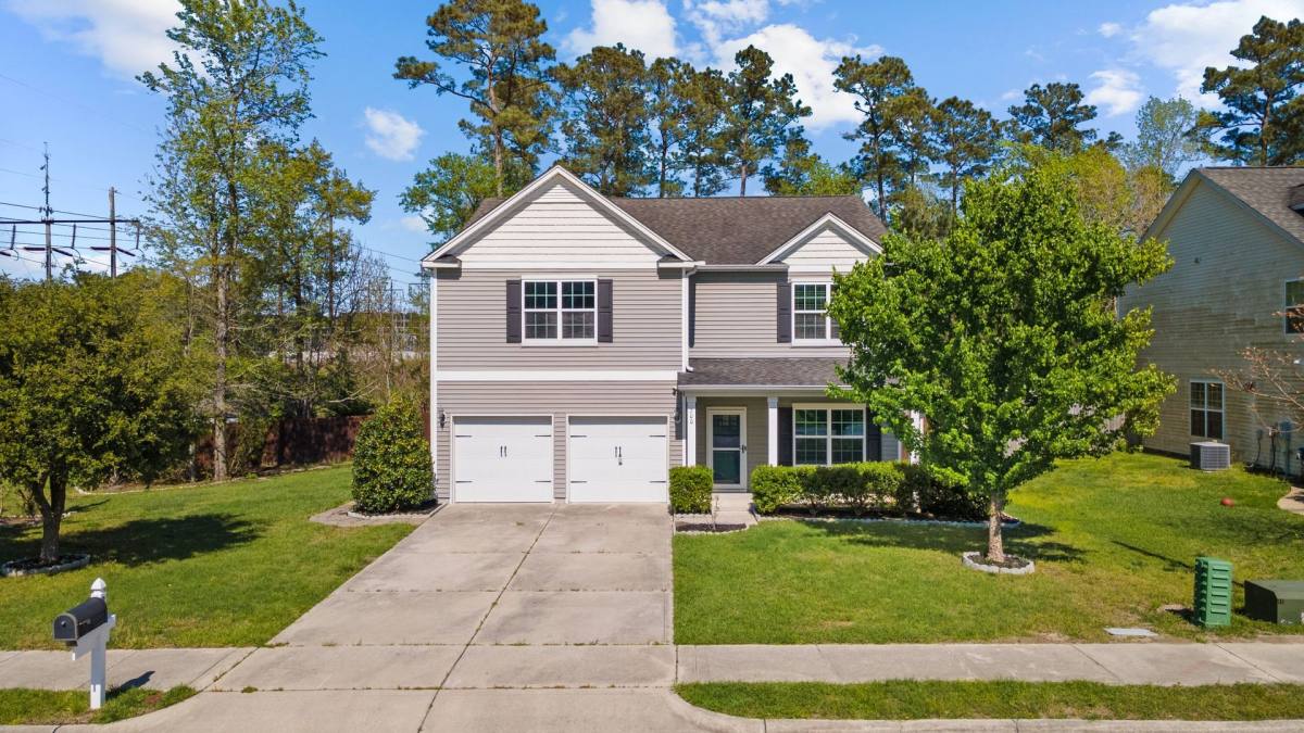 House for rent at 200 Mullholland Place, Jacksonville, NC 28540