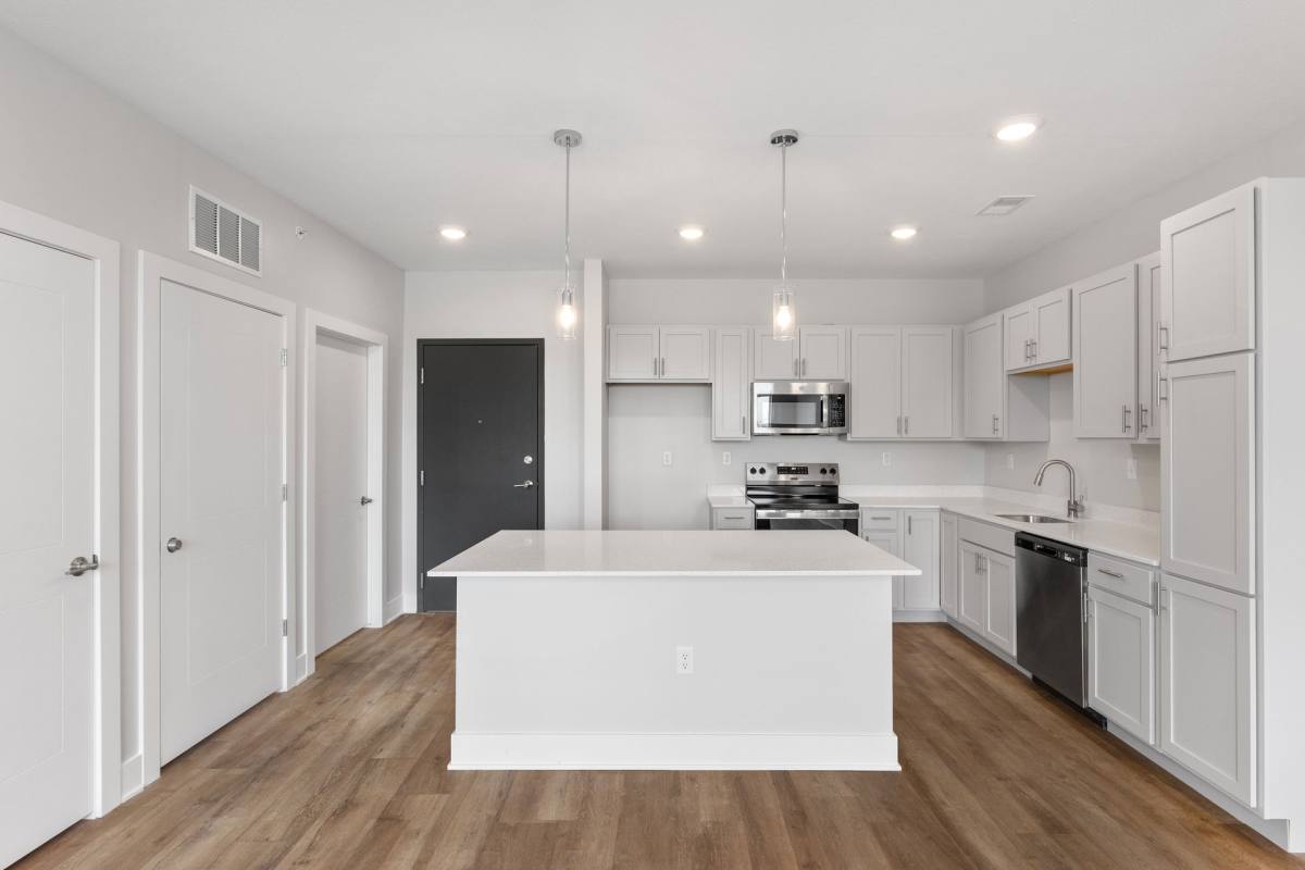 Apartment for rent at 18217 Cary St, Omaha, NE 68136