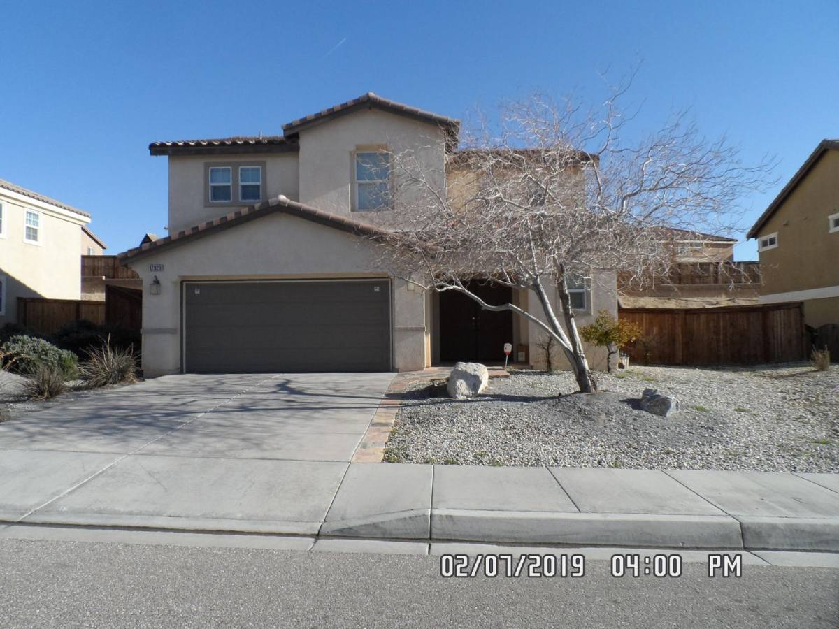 House for rent at 17023 Jurassic Place, Victorville, CA 92394