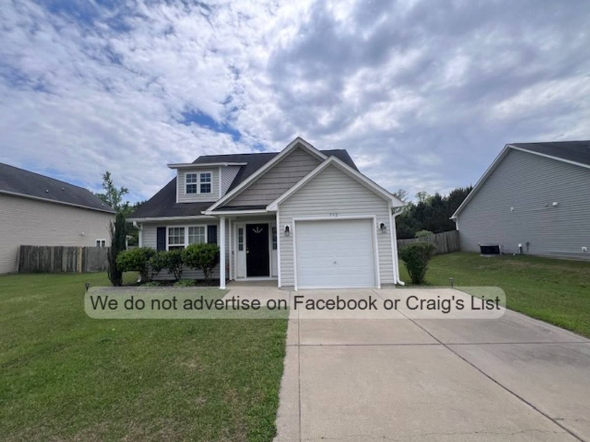 House for rent at 712 Cape Fear Rd, Raeford, NC 28376