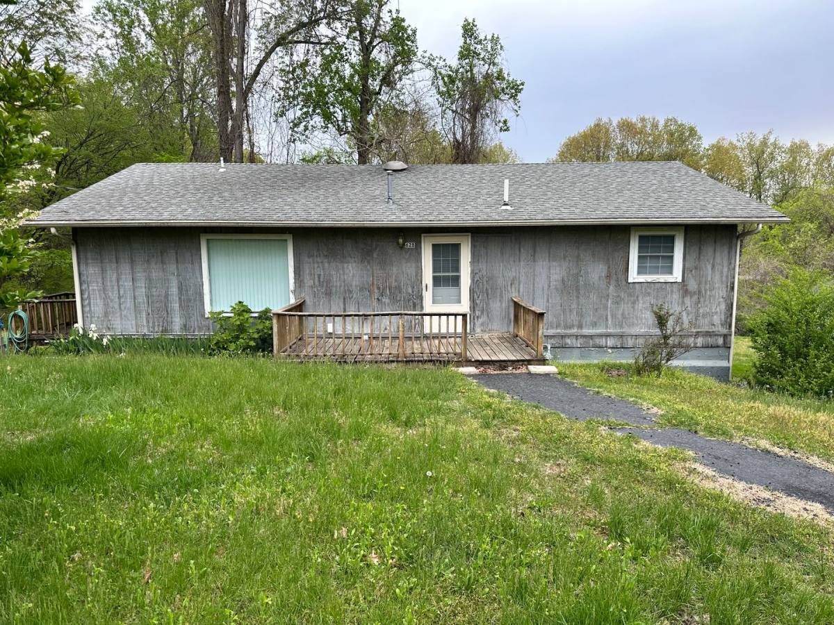 Apartment for rent at 628 Jennings Rd, Grand Rivers, KY 42045