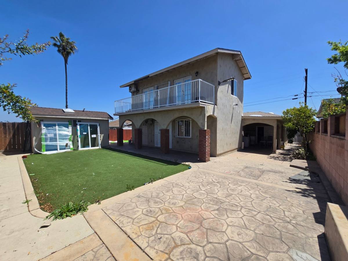House for rent at 2738 Baily Ave, San Diego, CA 92105