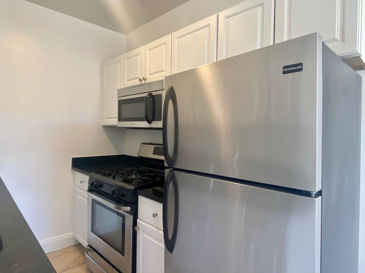 House for rent at 1832 Commonwealth Ave #5D, Brighton, MA 02135
