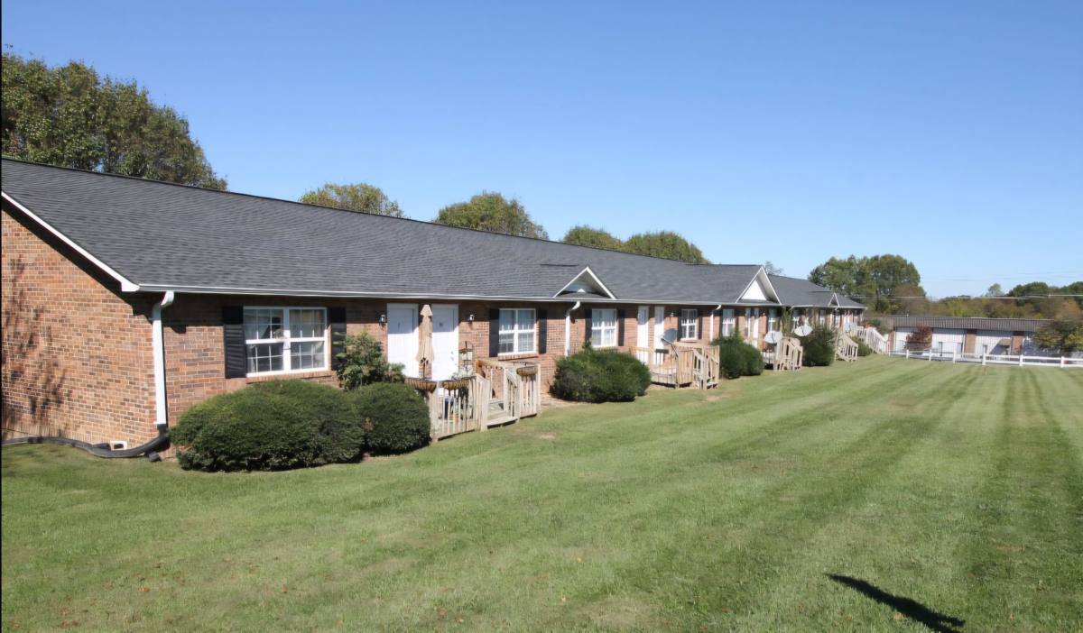 Apartment for rent at 6125 Kingsport Highway, Johnson City, TN 37615