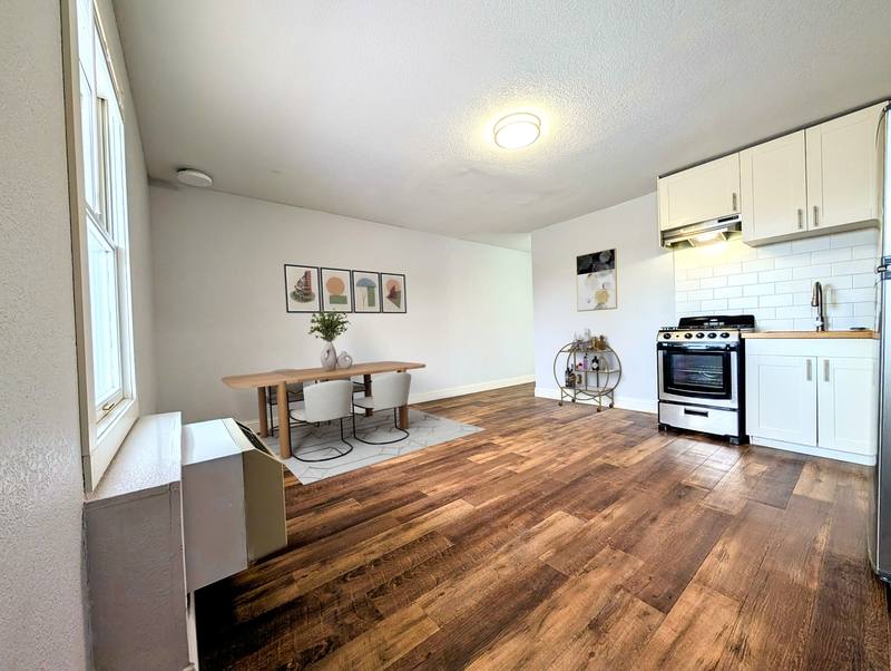Apartment for rent at 205 Oskaloosa St #201, Pella, IA 50219