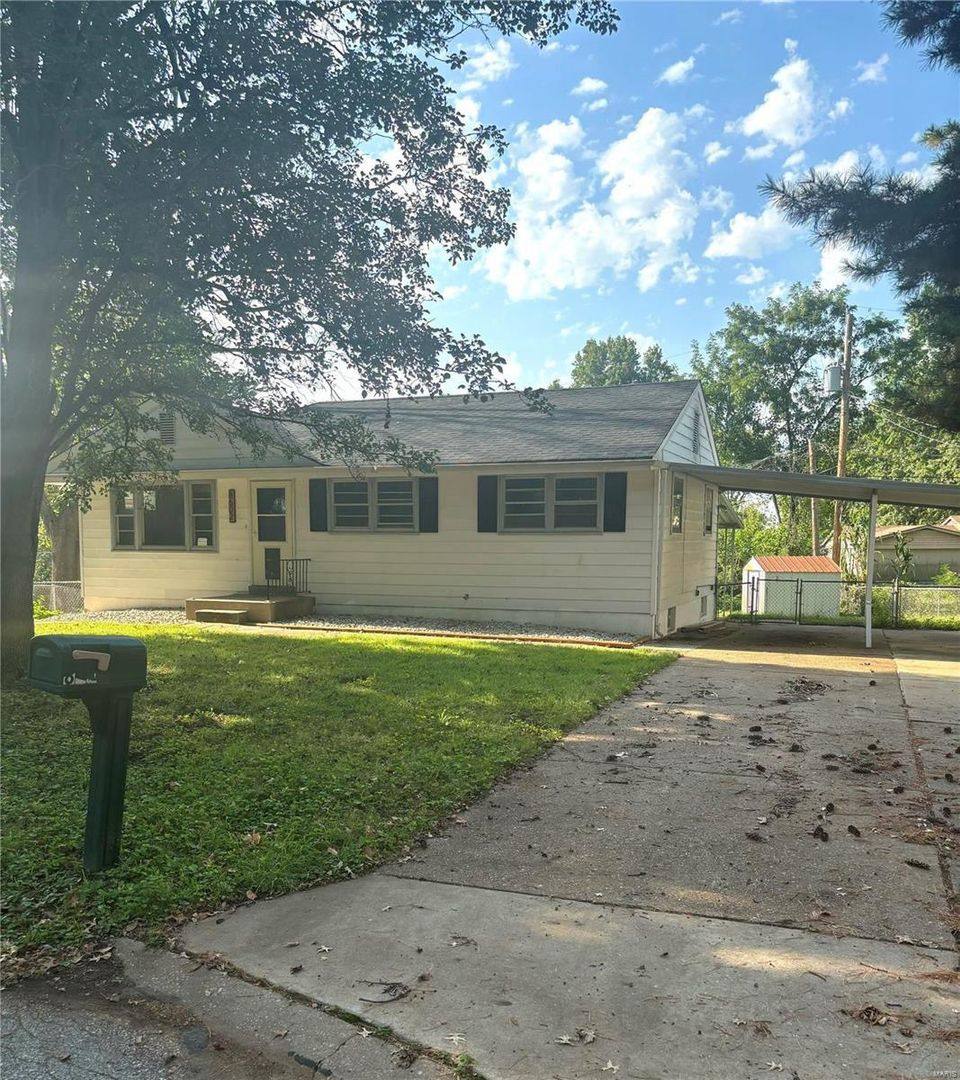House for rent at 8602 Gwin Dr, Hazelwood, MO 63042