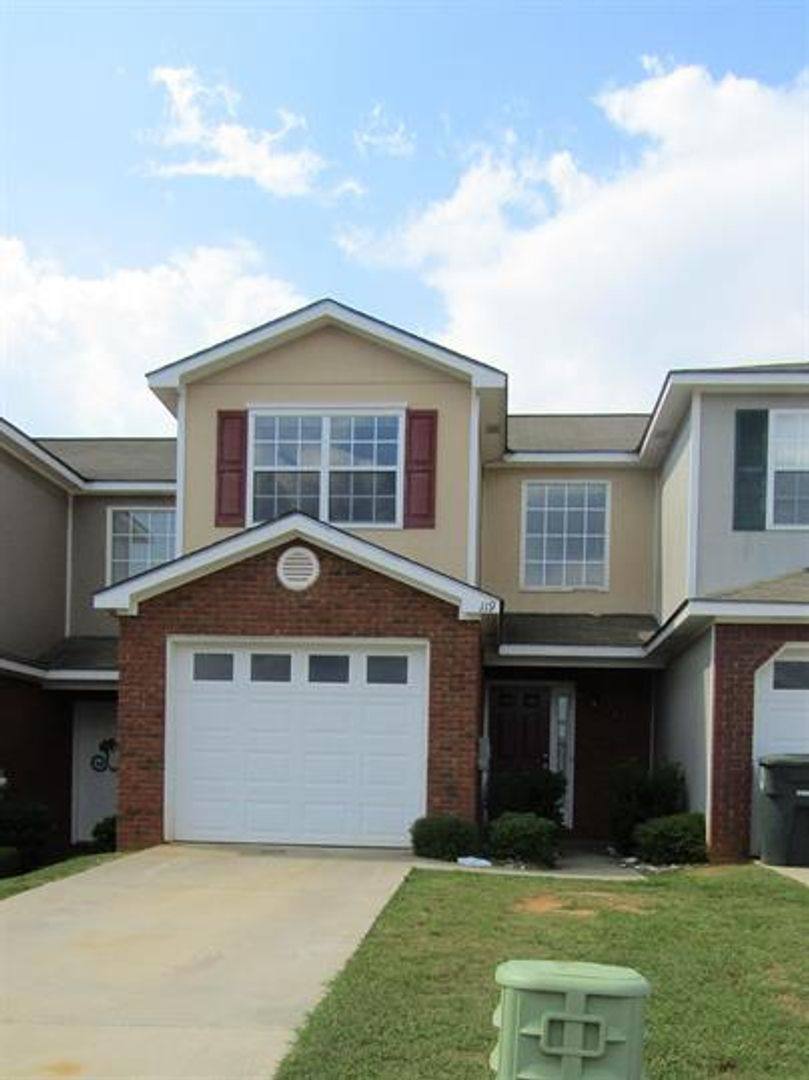 Townhouse for rent at 119 Concord Ave, Enterprise, AL 36330