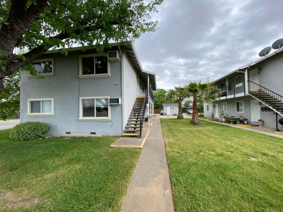 Apartment for rent at 291 J St #B, Lincoln, CA 95648