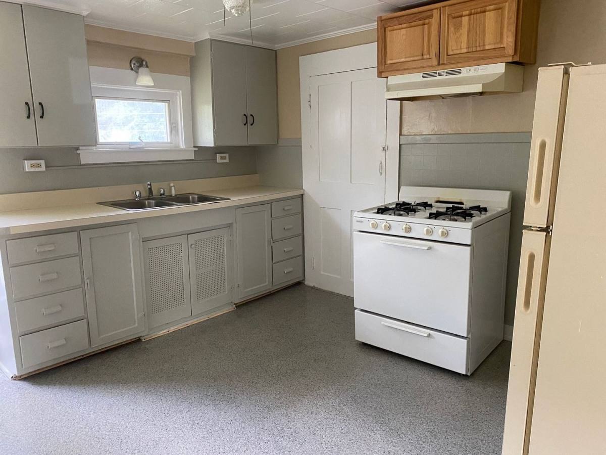 Apartment for rent at 227 Summer St, Springfield, VT 05156