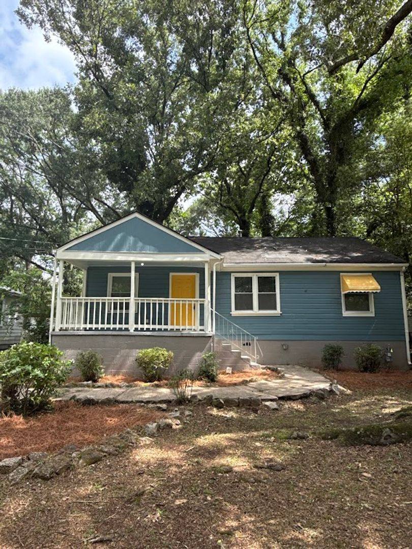 House for rent at 840 McWilliams Rd SE, Atlanta, GA 30315