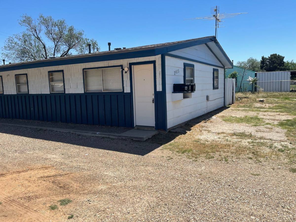 Apartment for rent at 2415 Ave L, Lubbock, TX 79411