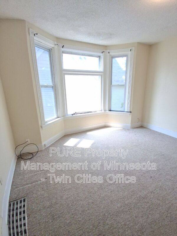 Apartment for rent at 415 Jessamine Ave E, Saint Paul, MN 55130