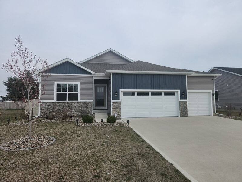 House for rent at 2521 NW Woodbury Dr, Ankeny, IA 50023