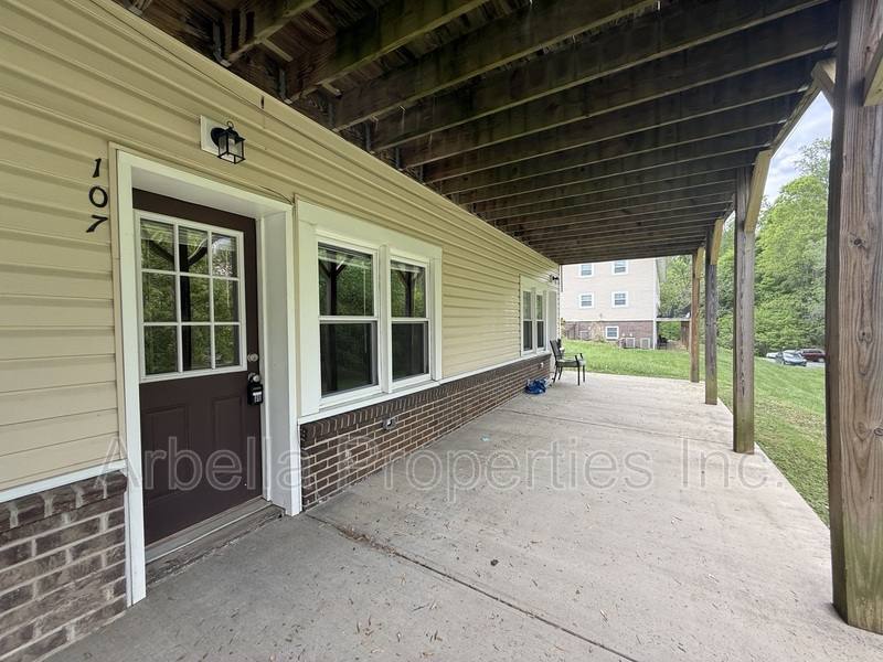 Apartment for rent at 122 Leach Dr #107, Jonesborough, TN 37659
