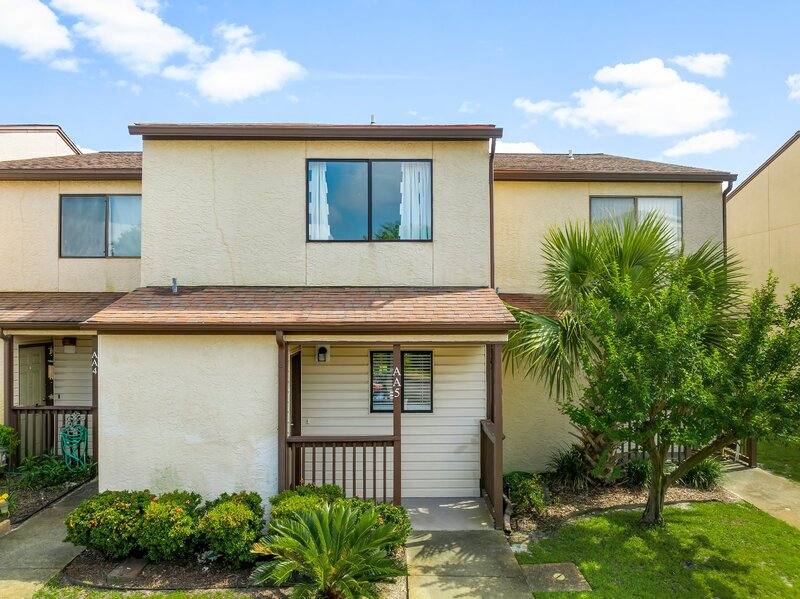 Townhouse for rent at 17620 Front Beach Rd #1, Panama City Beach, FL 32413