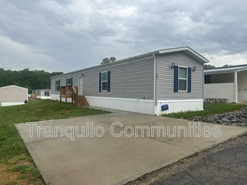 House for rent at 354 Hester Dr, Dickson, TN 37055