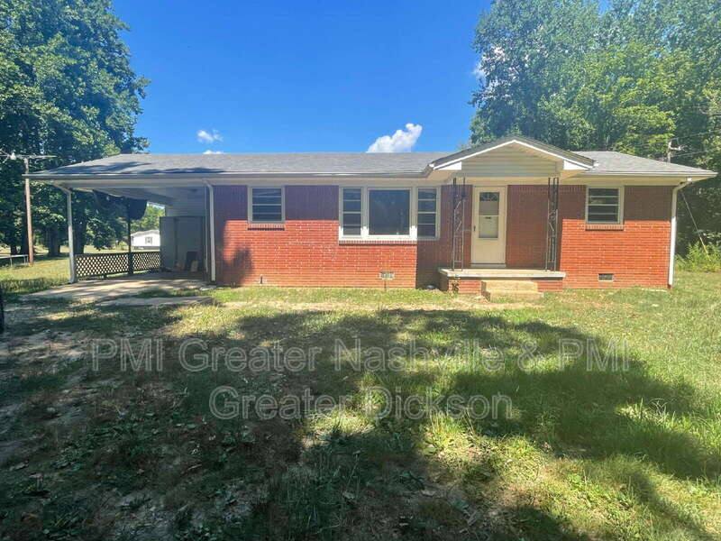 House for rent at 2061 N Hurricane Creek Rd, McEwen, TN 37101