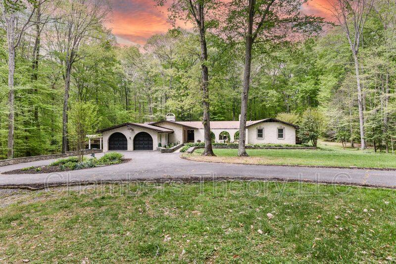 House for rent at 7833 Willowbrook Rd, Fairfax Station, VA 22039